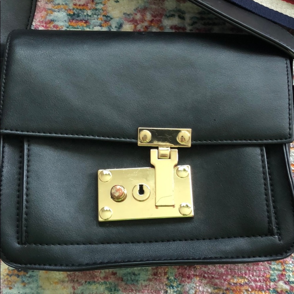 Purse - Picture 2 of 4